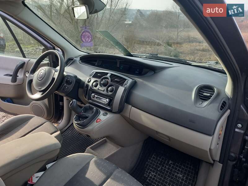 Мінівен Renault Scenic 2005 в Тернополі