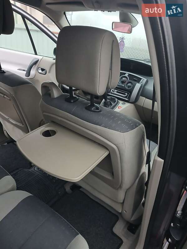 Мінівен Renault Scenic 2005 в Тернополі