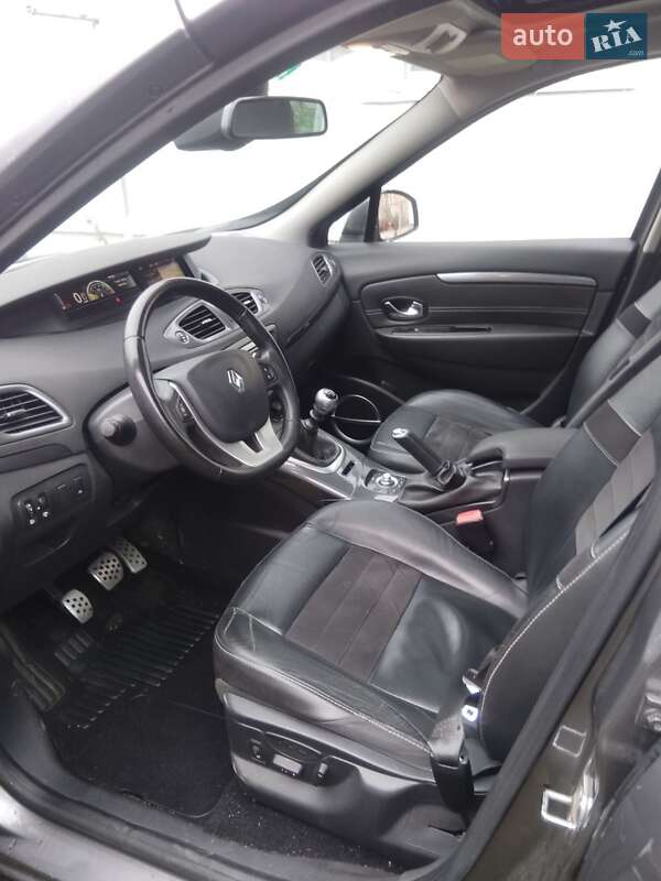 Минивэн Renault Scenic 2013 в Старой Выжевке фото 23 Минивэн Renault Scenic 2013 в Старой Выжевке