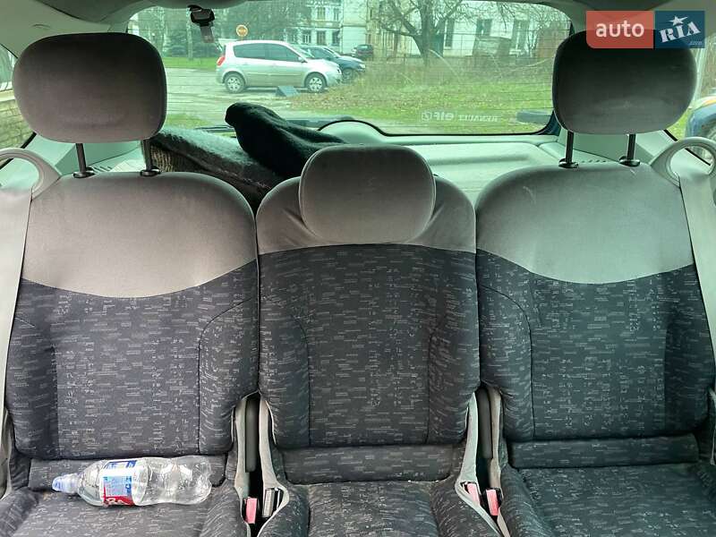 Мінівен Renault Scenic 2001 в Кривому Розі фото 13 Мінівен Renault Scenic 2001 в Кривому Розі