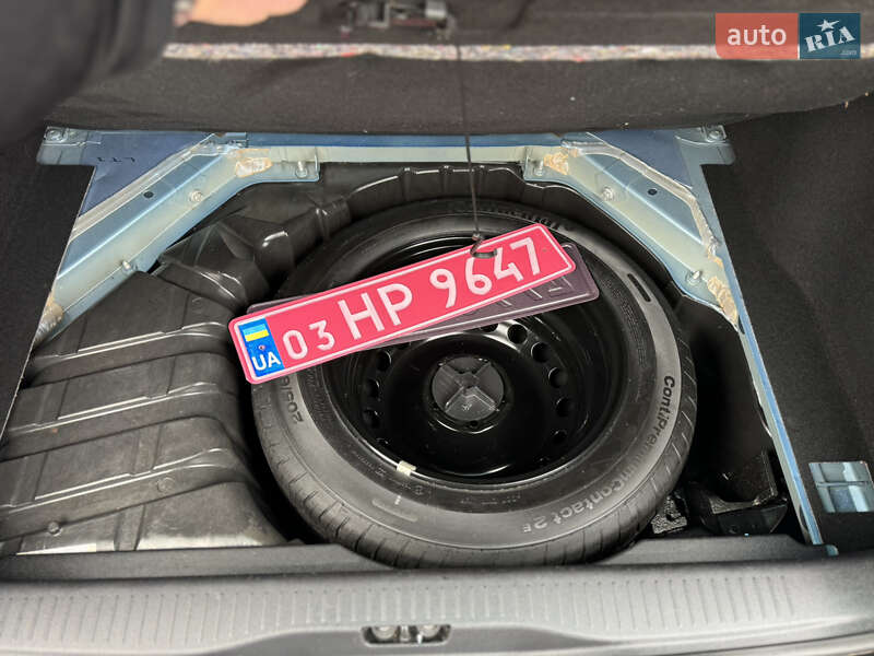 Мінівен Renault Scenic 2012 в Києві