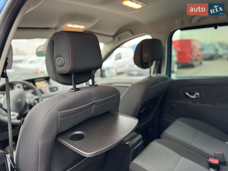 Мінівен Renault Scenic 2012 в Києві