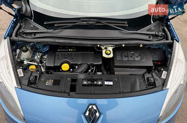 Мінівен Renault Scenic 2012 в Києві