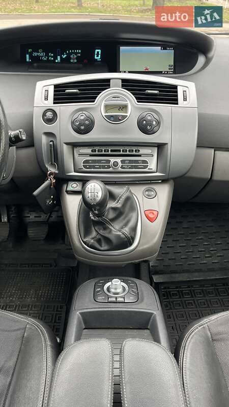 Минивэн Renault Scenic 2008 в Николаеве