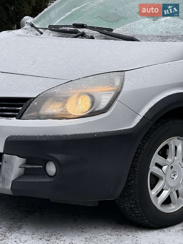 Минивэн Renault Scenic 2008 в Луцке