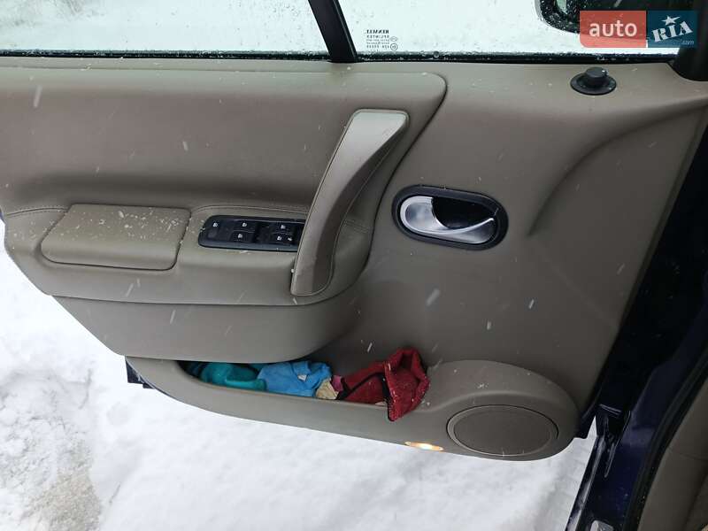 Минивэн Renault Scenic 2004 в Житомире