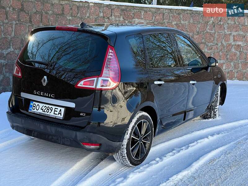 Минивэн Renault Scenic 2011 в Кропивницком
