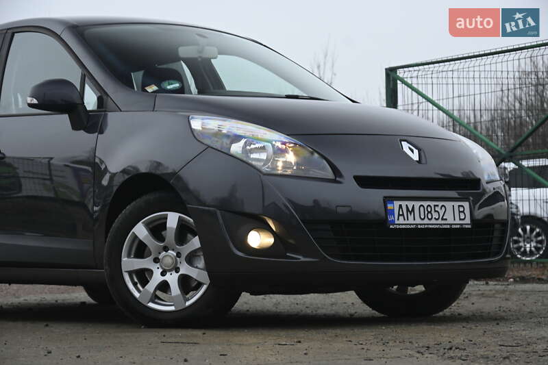 Мінівен Renault Scenic 2009 в Бердичеві