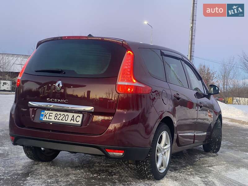 Мінівен Renault Scenic 2012 в Кривому Розі