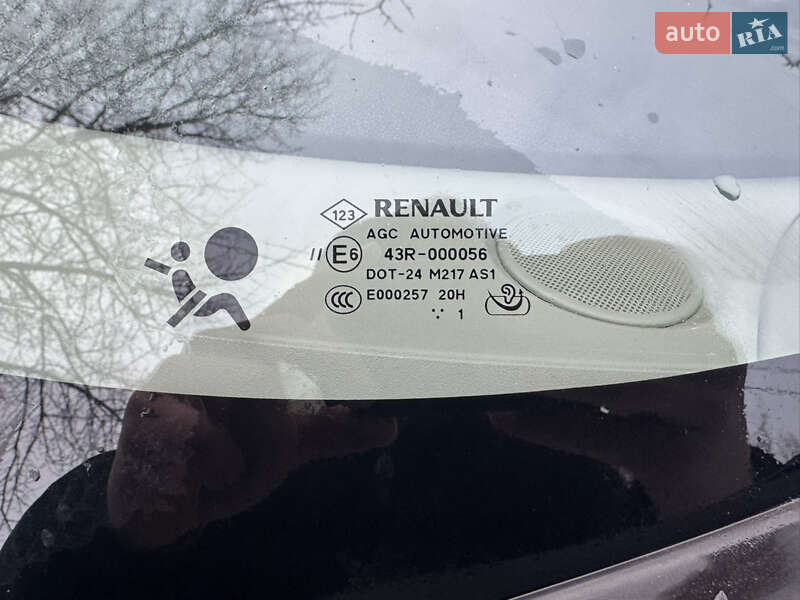 Минивэн Renault Scenic 2011 в Луцке
