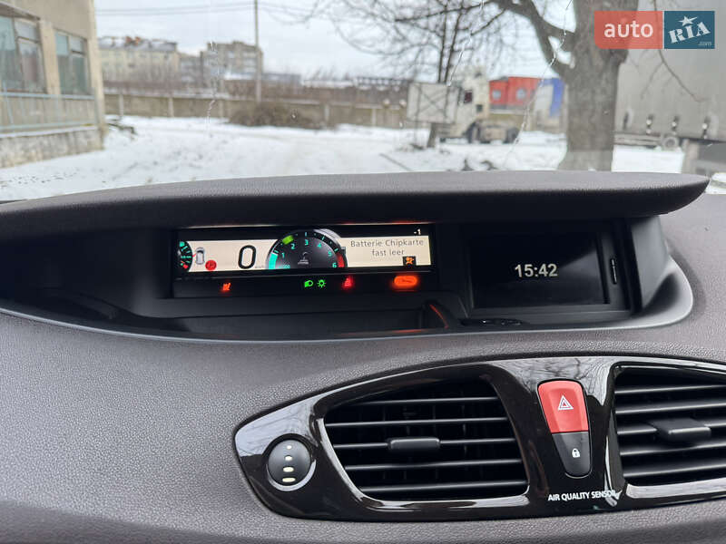 Минивэн Renault Scenic 2011 в Луцке