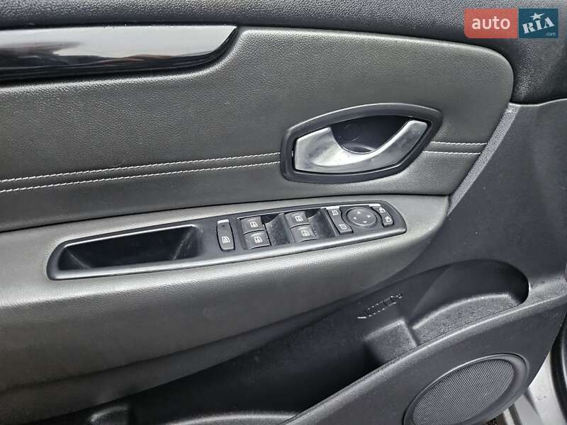 Мінівен Renault Scenic 2012 в Вінниці