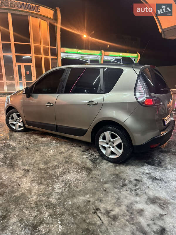Універсал Renault Scenic 2012 в Хмельницькому