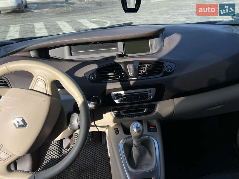 Минивэн Renault Scenic 2013 в Ровно фото 13 Минивэн Renault Scenic 2013 в Ровно