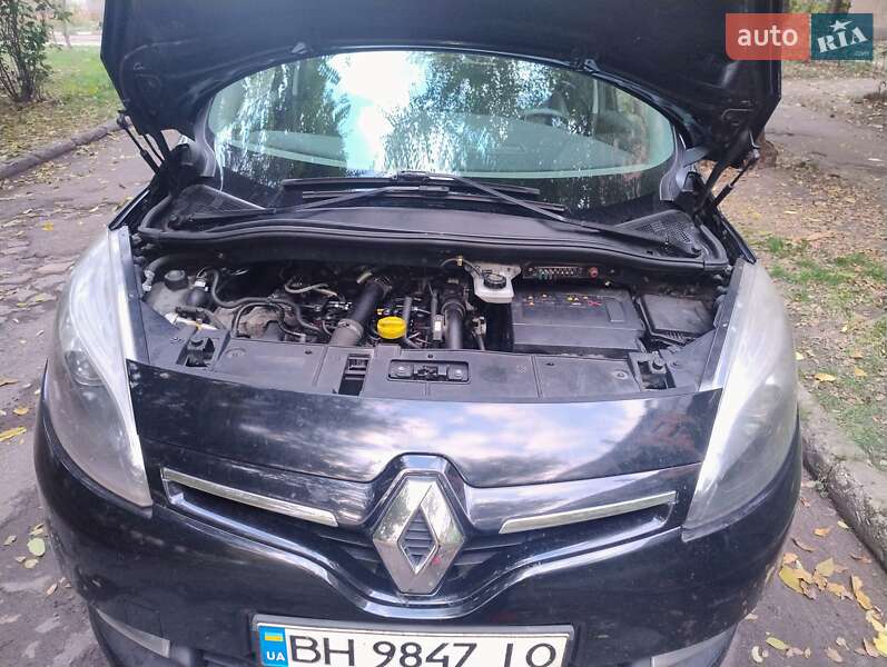 Минивэн Renault Scenic 2016 в Запорожье