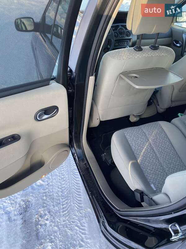 Минивэн Renault Scenic 2006 в Ровно фото 21 Минивэн Renault Scenic 2006 в Ровно