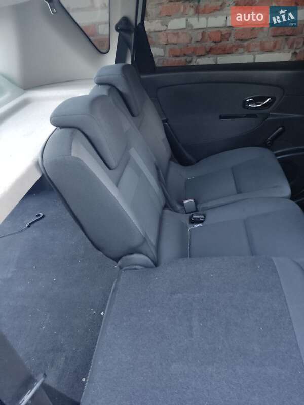 Минивэн Renault Scenic 2011 в Сумах фото 14 Минивэн Renault Scenic 2011 в Сумах