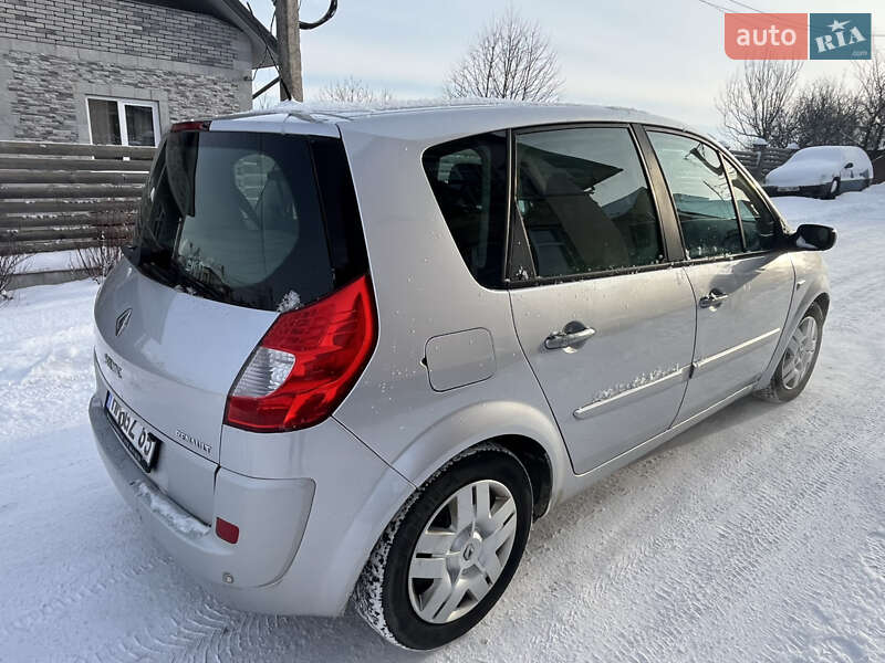 Минивэн Renault Scenic 2006 в Черновцах