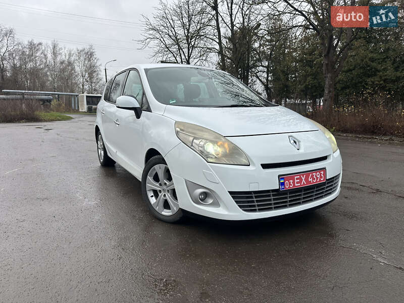 Минивэн Renault Scenic 2010 в Луцке