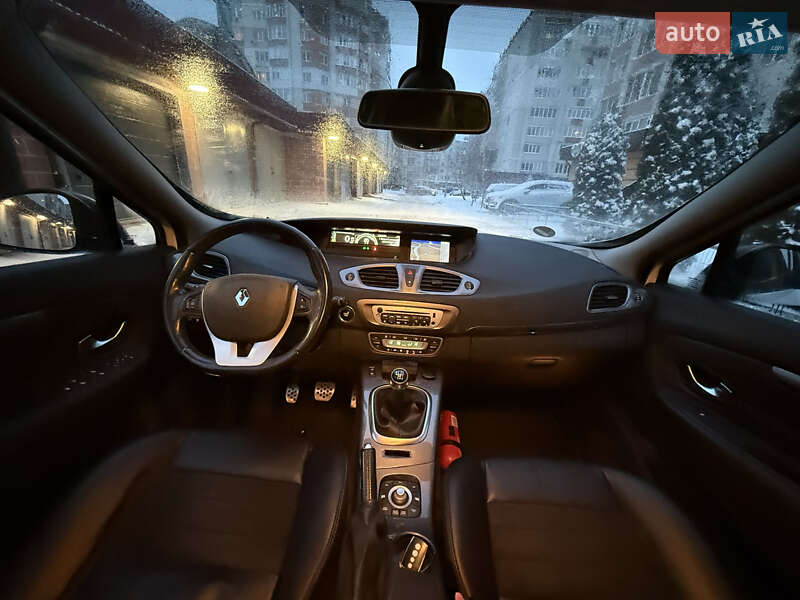 Минивэн Renault Scenic 2013 в Луцке