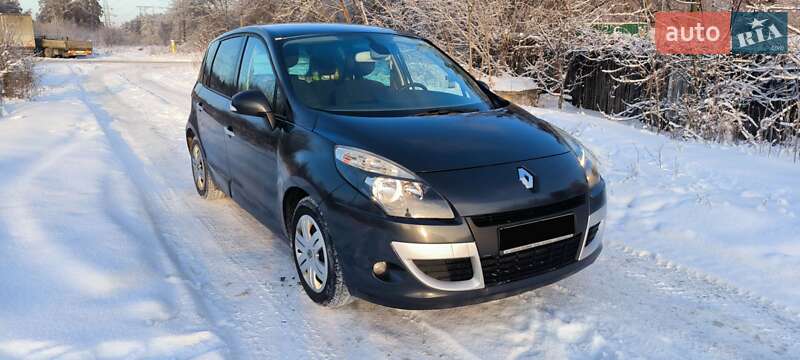 Минивэн Renault Scenic 2010 в Ирпене