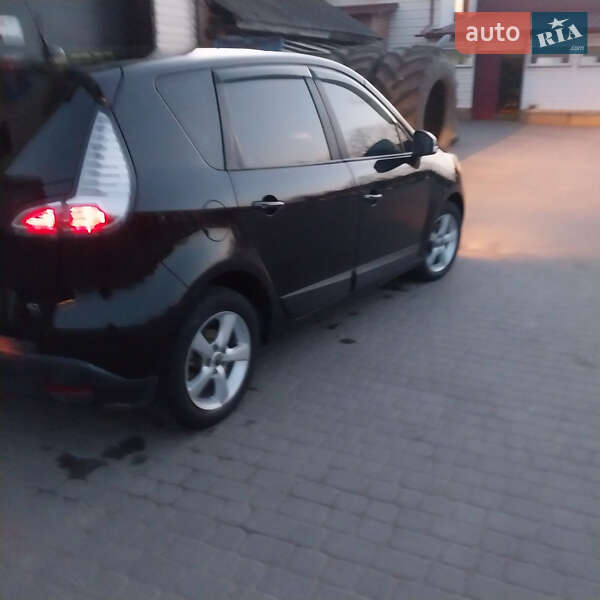 Минивэн Renault Scenic 2012 в Снятине фото 3 Минивэн Renault Scenic 2012 в Снятине