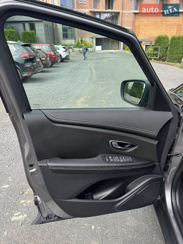 Минивэн Renault Scenic 2016 в Хмельницком