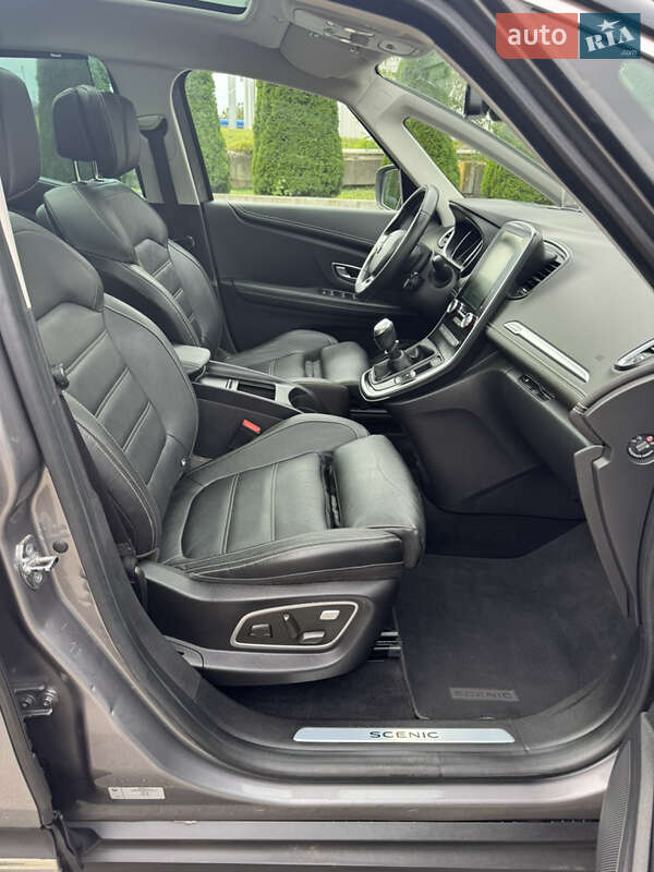 Минивэн Renault Scenic 2016 в Хмельницком