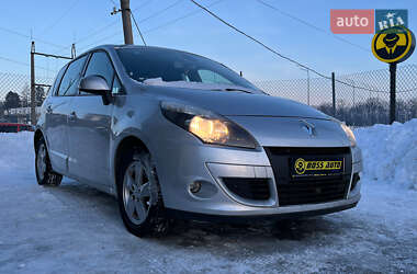 Мінівен Renault Scenic 2011 в Стрию