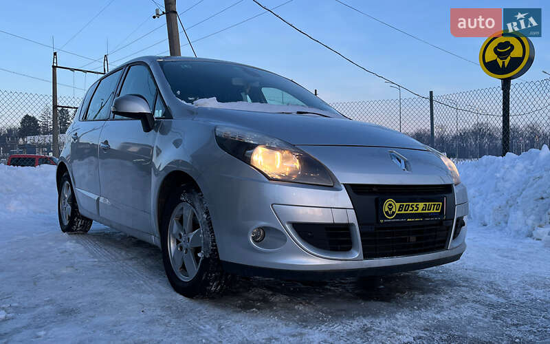 Минивэн Renault Scenic 2011 в Стрые фото Минивэн Renault Scenic 2011 в Стрые