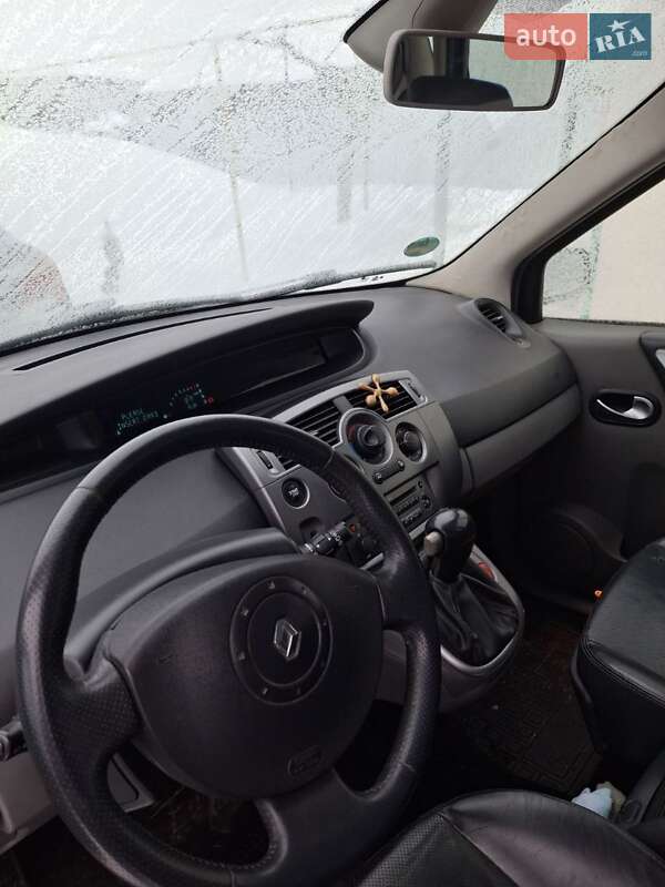 Минивэн Renault Scenic 2005 в Баре фото 2 Минивэн Renault Scenic 2005 в Баре
