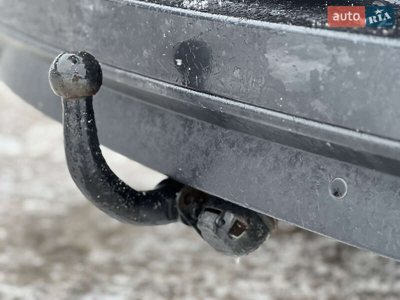 Минивэн Renault Scenic 2010 в Луцке