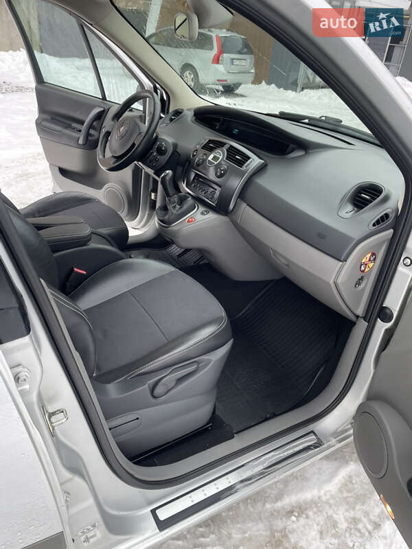 Минивэн Renault Scenic 2006 в Калуше фото 20 Минивэн Renault Scenic 2006 в Калуше