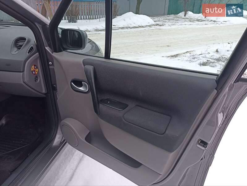 Минивэн Renault Scenic 2008 в Сумах фото 35 Минивэн Renault Scenic 2008 в Сумах