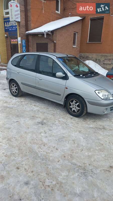 Минивэн Renault Scenic 2001 в Нежине