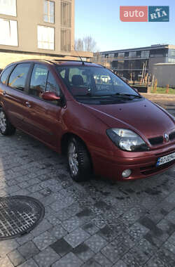 Мінівен Renault Scenic 2003 в Ужгороді