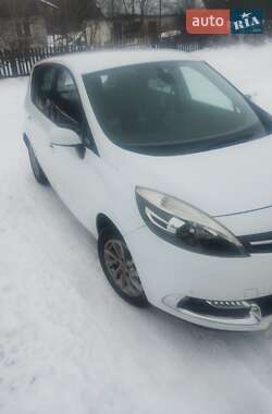 Минивэн Renault Scenic 2014 в Коростене