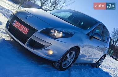 Минивэн Renault Scenic 2011 в Черкассах