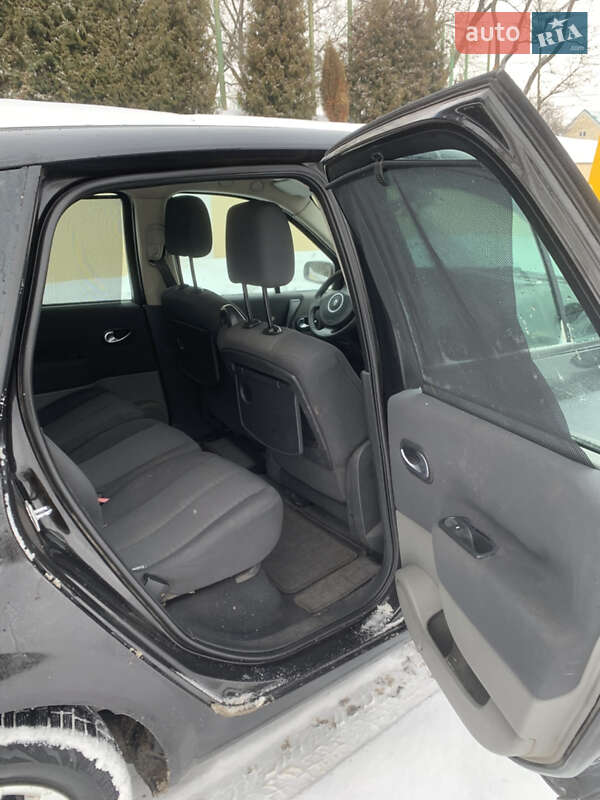 Минивэн Renault Scenic 2008 в Остроге