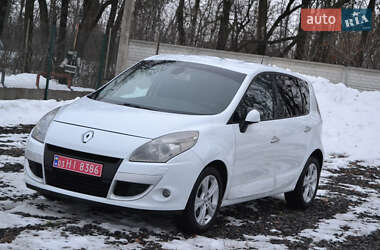 Мінівен Renault Scenic 2010 в Луцьку