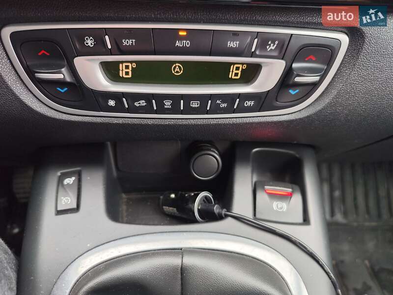 Минивэн Renault Scenic 2012 в Дрогобыче