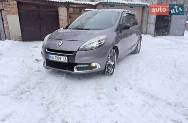 Минивэн Renault Scenic 2012 в Ромнах