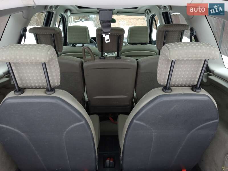 Минивэн Renault Scenic 2003 в Славуте