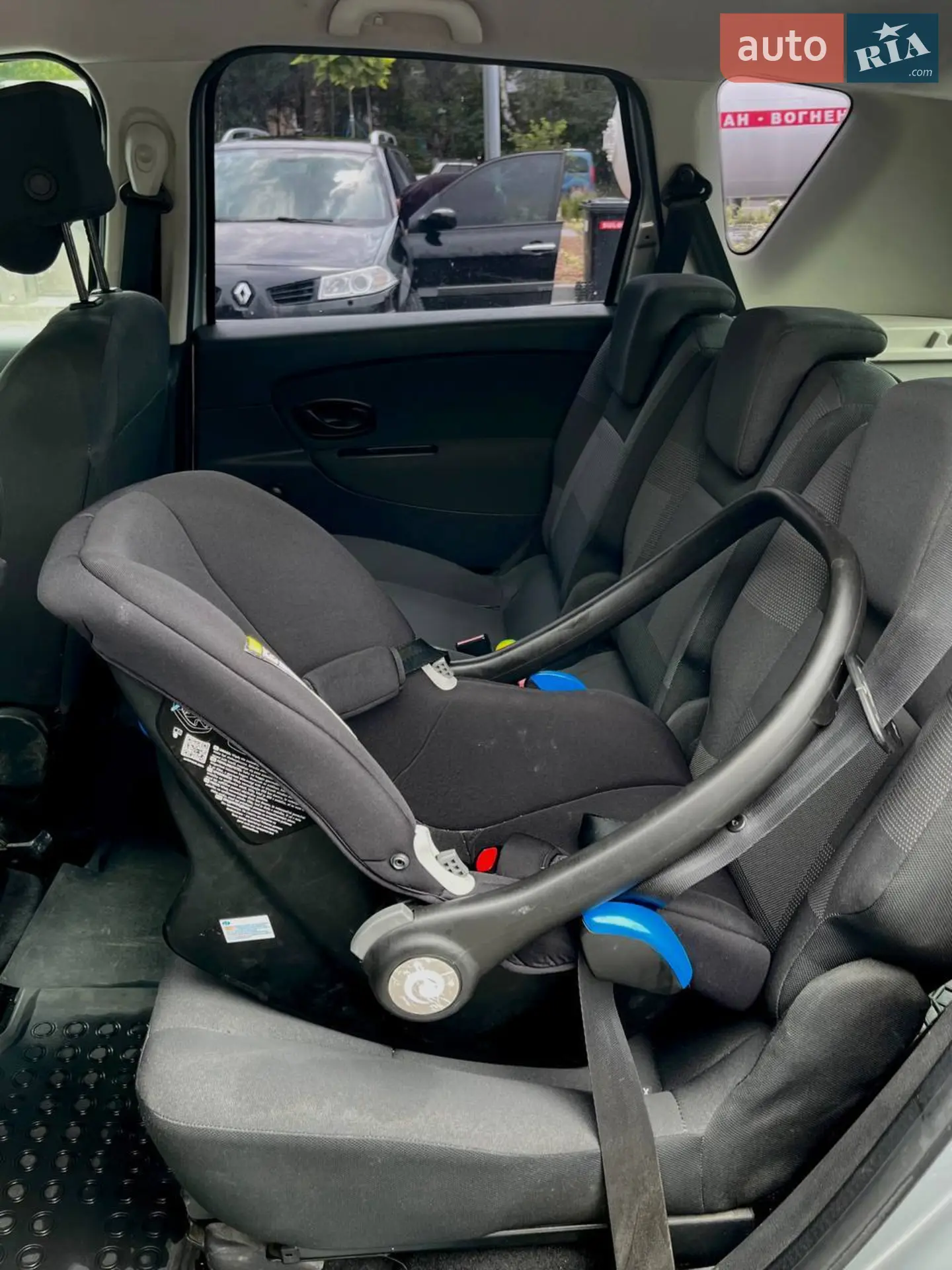 2011 Renault Scenic - мініатюра 10