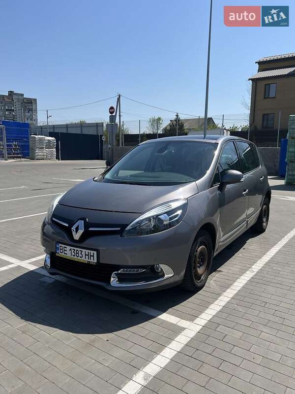 Минивэн Renault Scenic 2013 в Первомайске