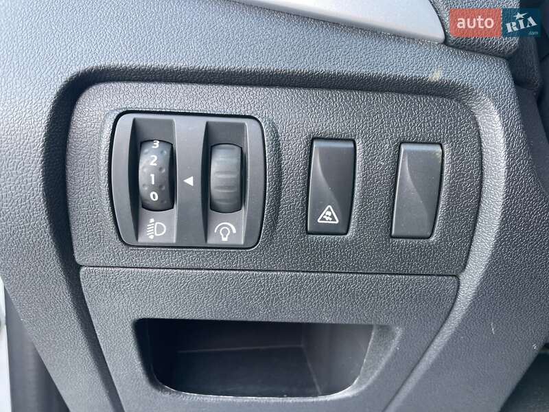 Минивэн Renault Scenic 2014 в Сумах фото 16 Минивэн Renault Scenic 2014 в Сумах