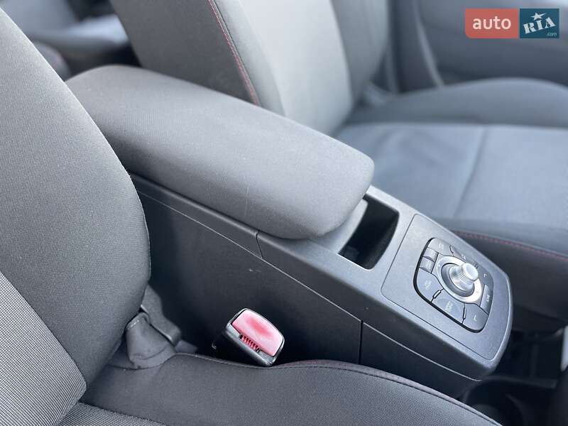 Минивэн Renault Scenic 2014 в Сумах фото 43 Минивэн Renault Scenic 2014 в Сумах