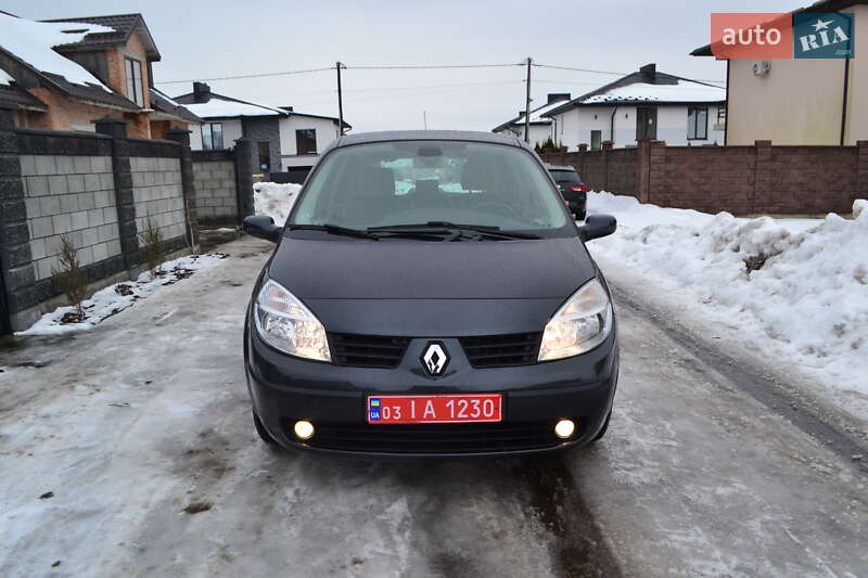 Минивэн Renault Scenic 2006 в Ровно