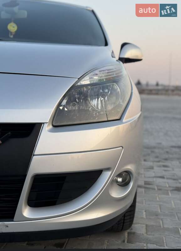 Минивэн Renault Scenic 2011 в Дубно фото 4 Минивэн Renault Scenic 2011 в Дубно