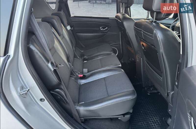 Минивэн Renault Scenic 2011 в Дубно фото 12 Минивэн Renault Scenic 2011 в Дубно